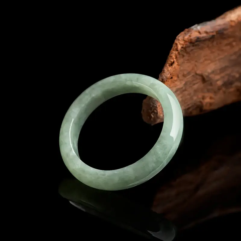 Authentic Green Jade Ring: authentic-green-jade-ring-unshakable-peak (2)