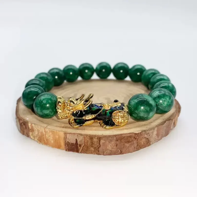 Feng shui jade Pixiu bracelet with a carved pale green band