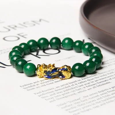 Feng Shui Jade Bracelet — Color-Changing Pixiu for Abundance and Energetic Balance Feng Shui Jade Bracelet — Color-Changing Pixiu for Abundance and Energetic Balance